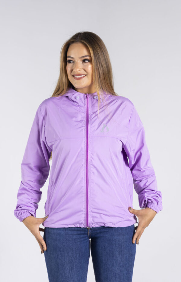 CORTAVIENTOS MUJER LILA