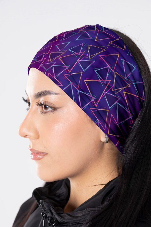 NEÓN GEOMETRIC CUELLO SMART LARGO GRAFICO NEON-GEOMETRIC-